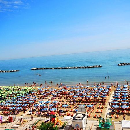 Hotel President Bellaria-Igea Marina Buitenkant foto