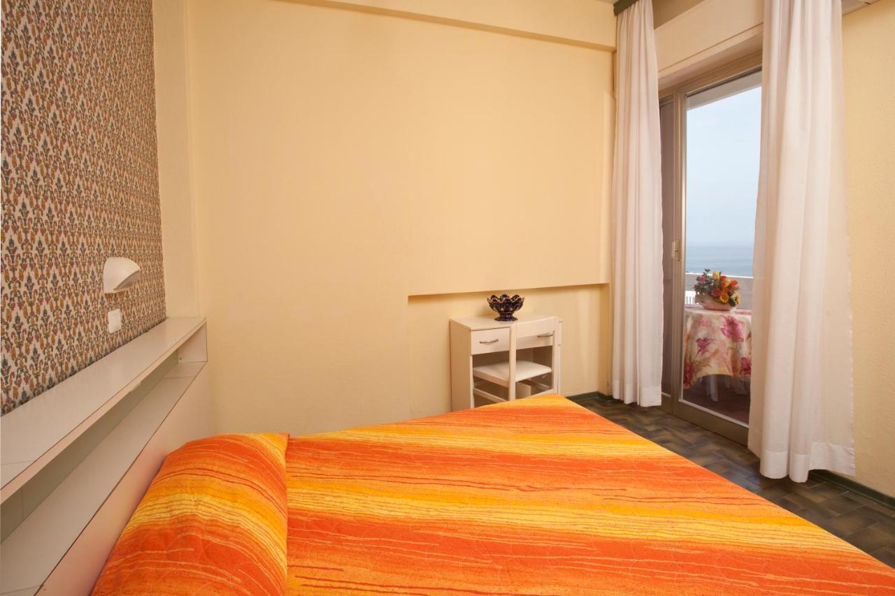 Hotel President Bellaria-Igea Marina Buitenkant foto