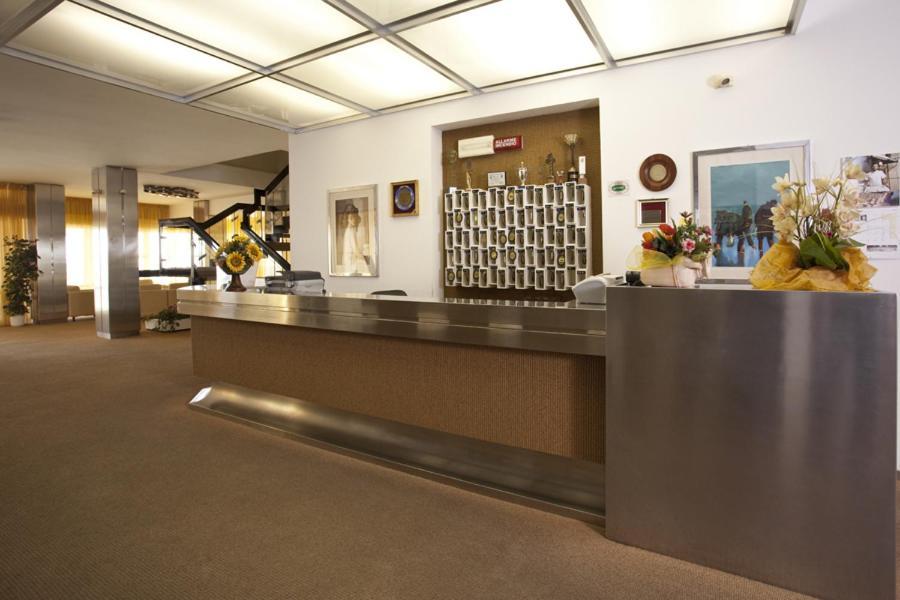 Hotel President Bellaria-Igea Marina Buitenkant foto